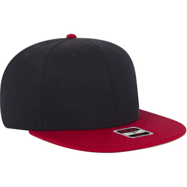 A mid-profile baseball cap featuring a black crown and a red brim, with a logo on the side.