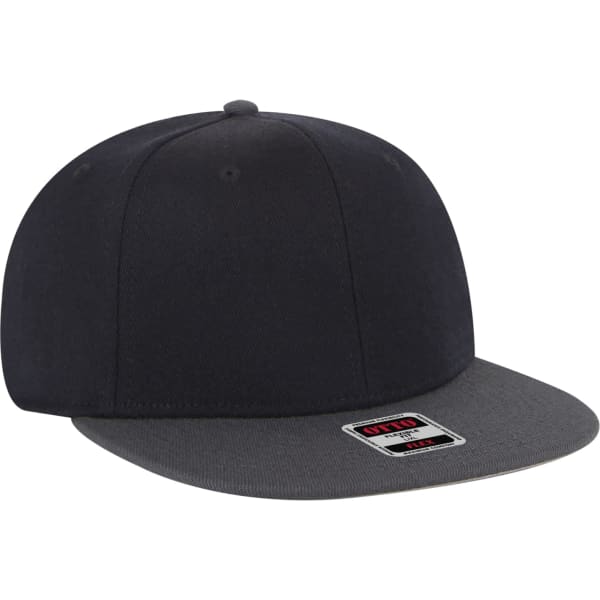 A mid-profile baseball cap featuring a black fabric and a grey peak, with a logo on the front.