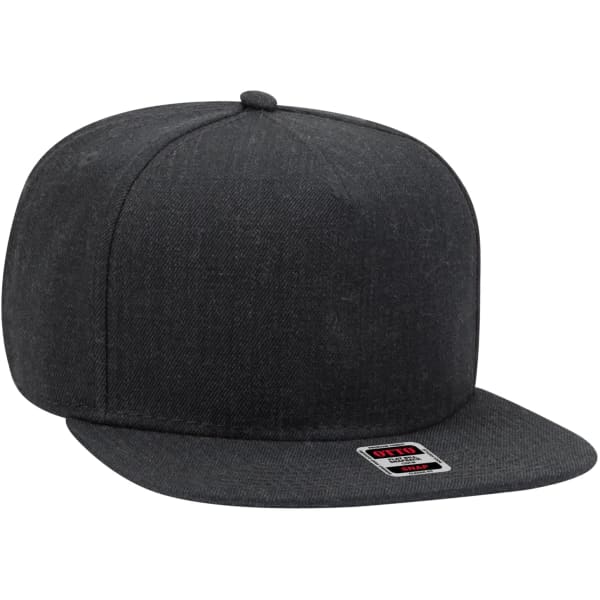 A dark grey 5-panel snapback hat with a flat brim and a logo tag on the front.