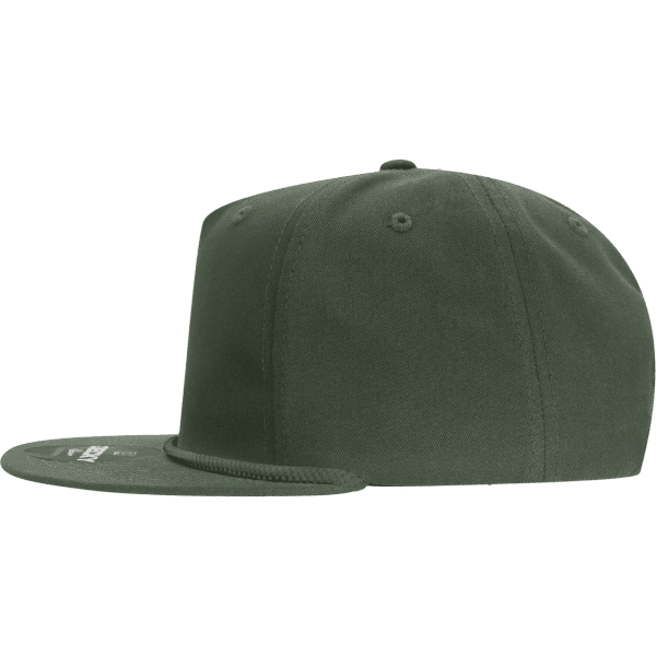 A high-profile relaxed rope hat in green with a flat brim and a small logo on the side.