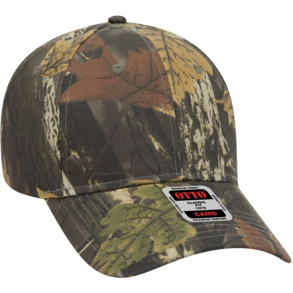 A camouflage 6-panel baseball cap featuring autumn leaf patterns and a branded tag on the front.