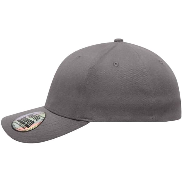 A grey 6 panel elastic fit baseball cap with a flat brim and a logo on the side.