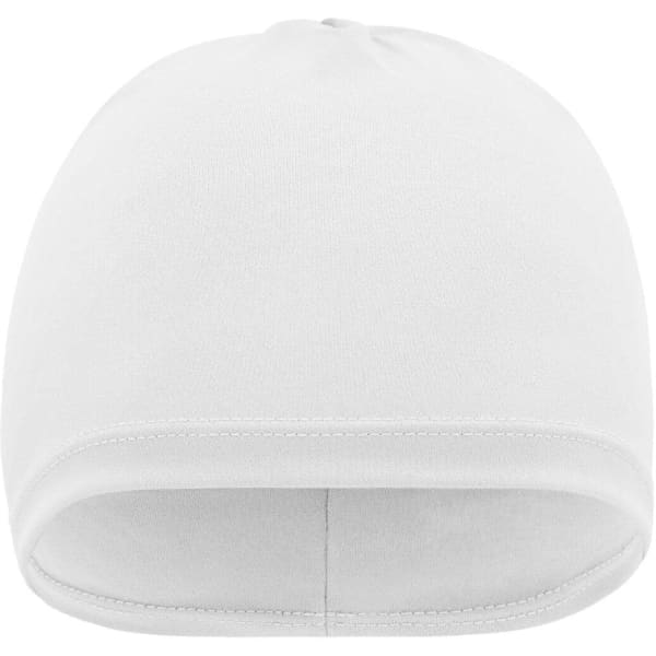 A white running beanie with a smooth finish and a simple design. It features an unobtrusive logo.
