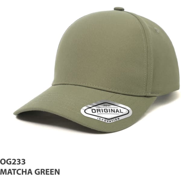 A cap in matcha green featuring a logo and a smooth fabric design.