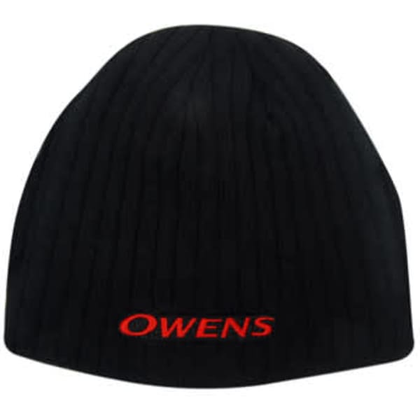 A black cable knit roll down beanie with a logo in red. The toque features a ribbed design.