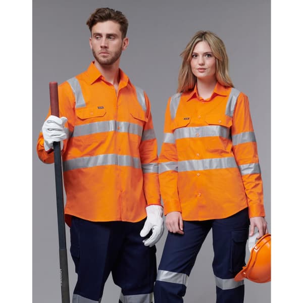 Two models wear orange safety shirts with silver reflective stripes, standing against a neutral background.