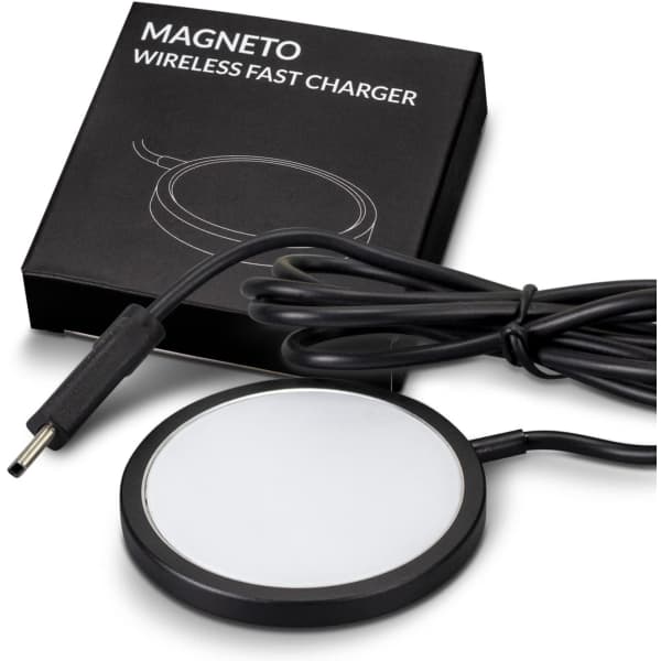 A wireless fast charger in black, with a charging cable and packaging featuring a logo.
