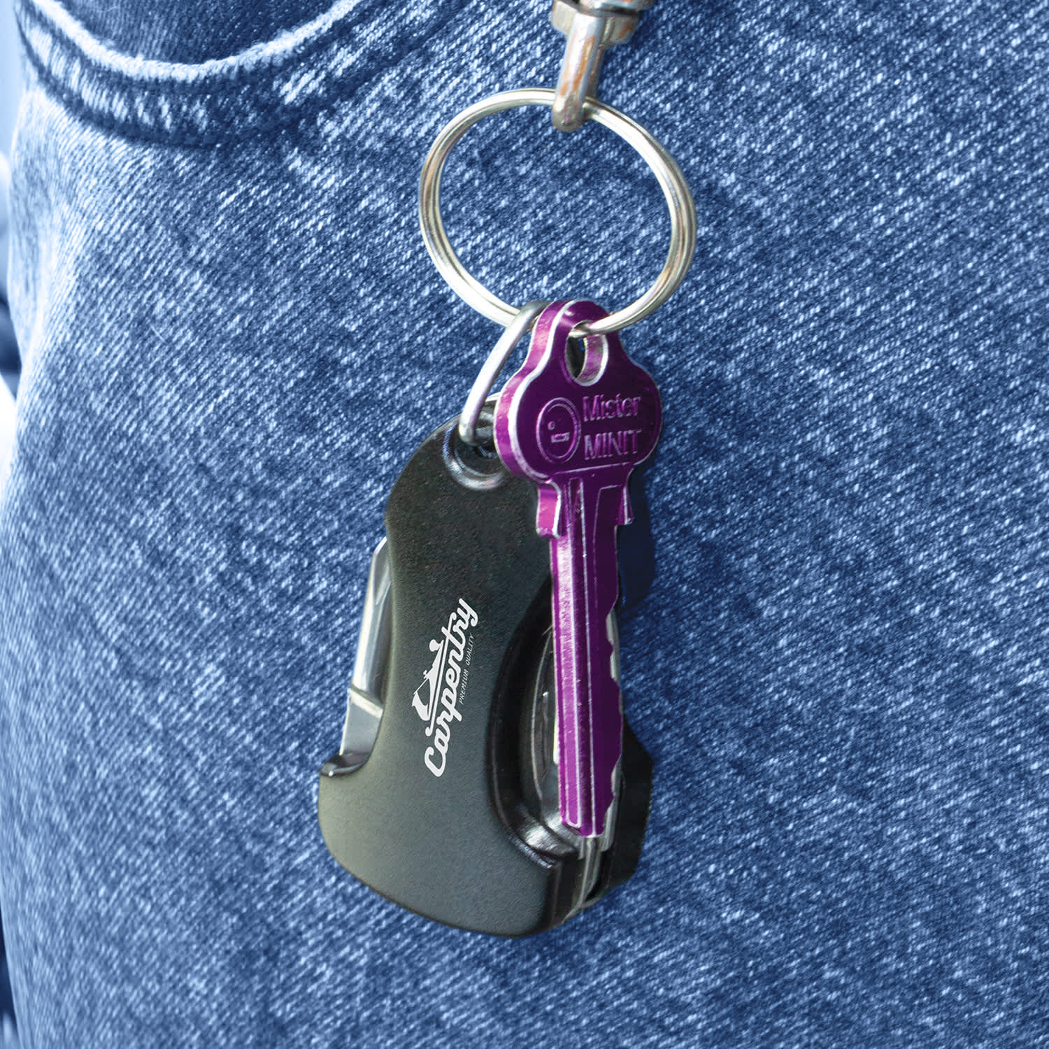 Mustang Multi-Tool Key Ring