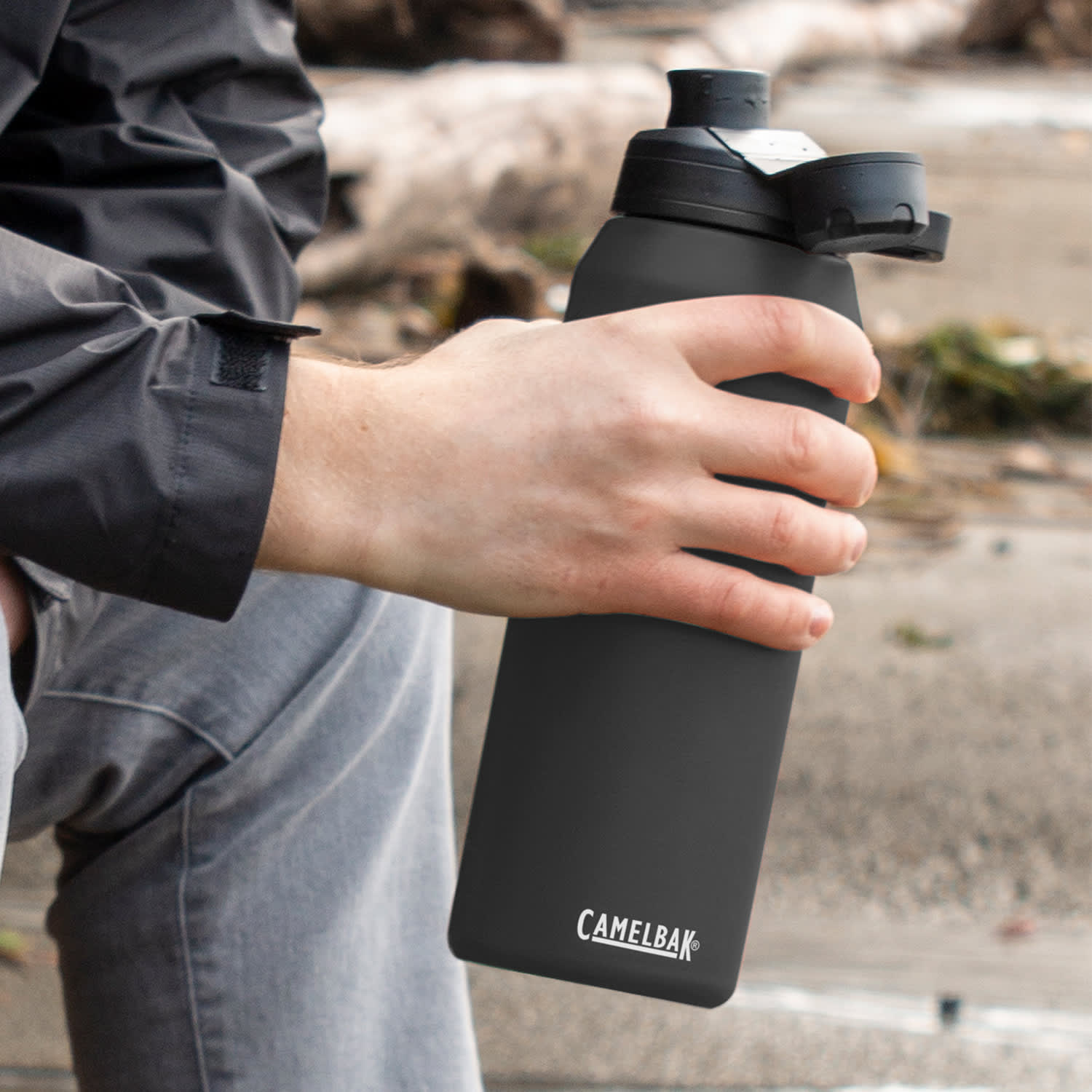 CamelBak Chute Mag Vacuum Bottle - 1L - 118582 Image