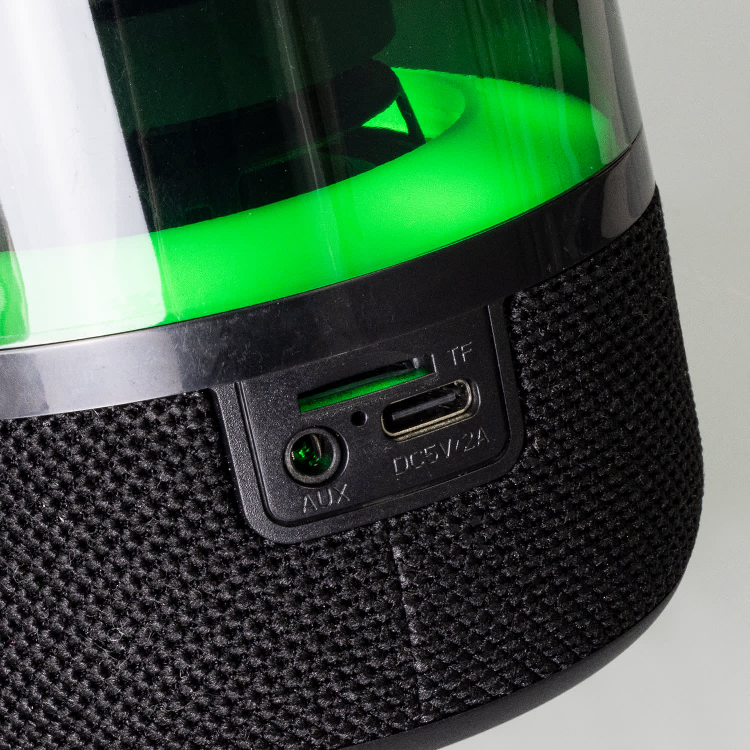 Spectrum Bluetooth Speaker – 8W Luminous Speaker with Beat-Synchronized Light Effects, Multiple Light Modes, and 4-Hour Playback