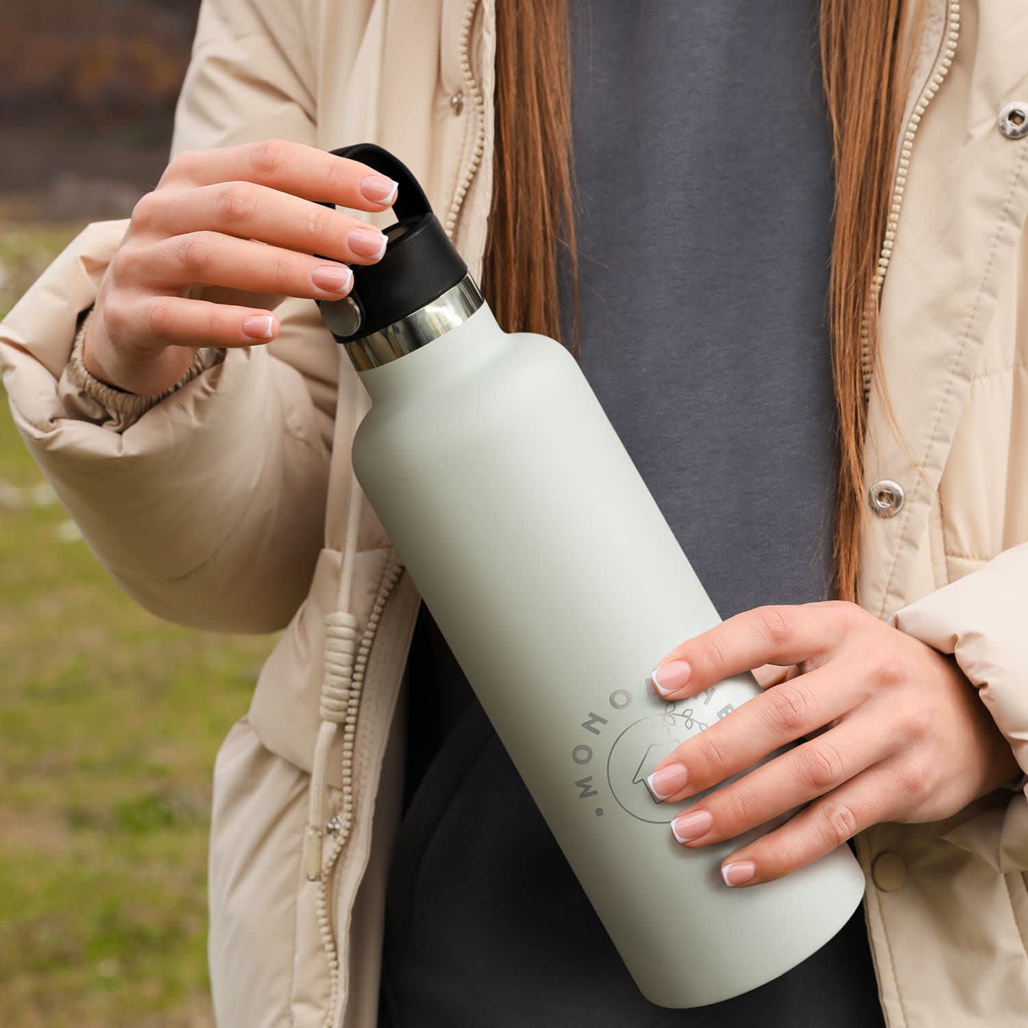 Nomad Vacuum Bottle 1L - Carry Lid - 124425 Image 