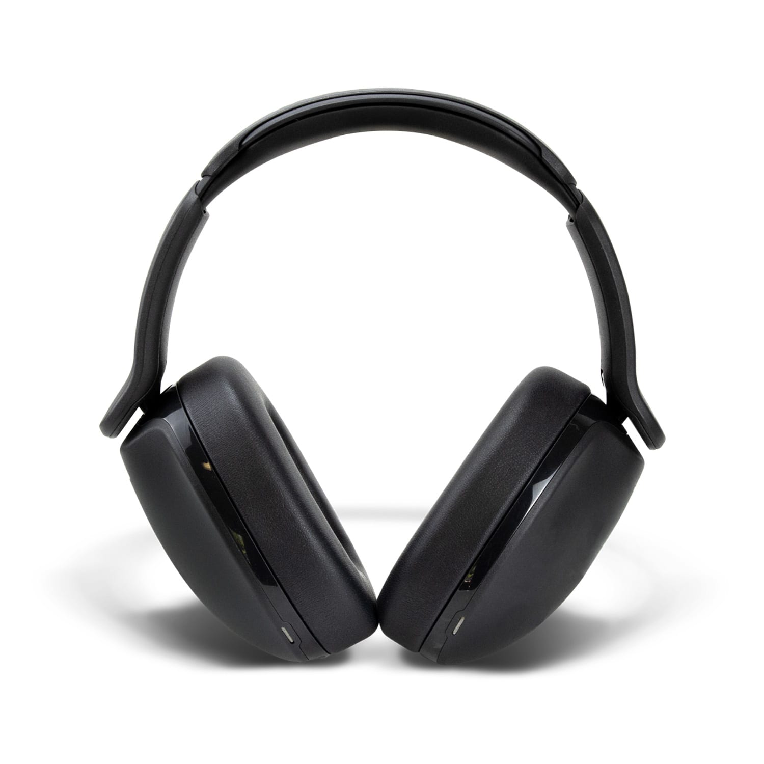 Black Skullcandy Hesh 360 headphones with an adjustable headband and a sleek design. Features a logo on the ear cups.
