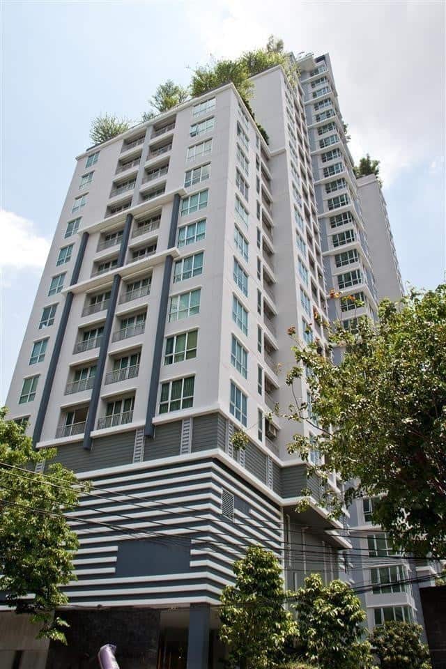 Life Sathorn 10