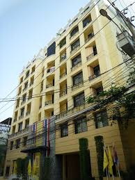Pipat place sathorn 6