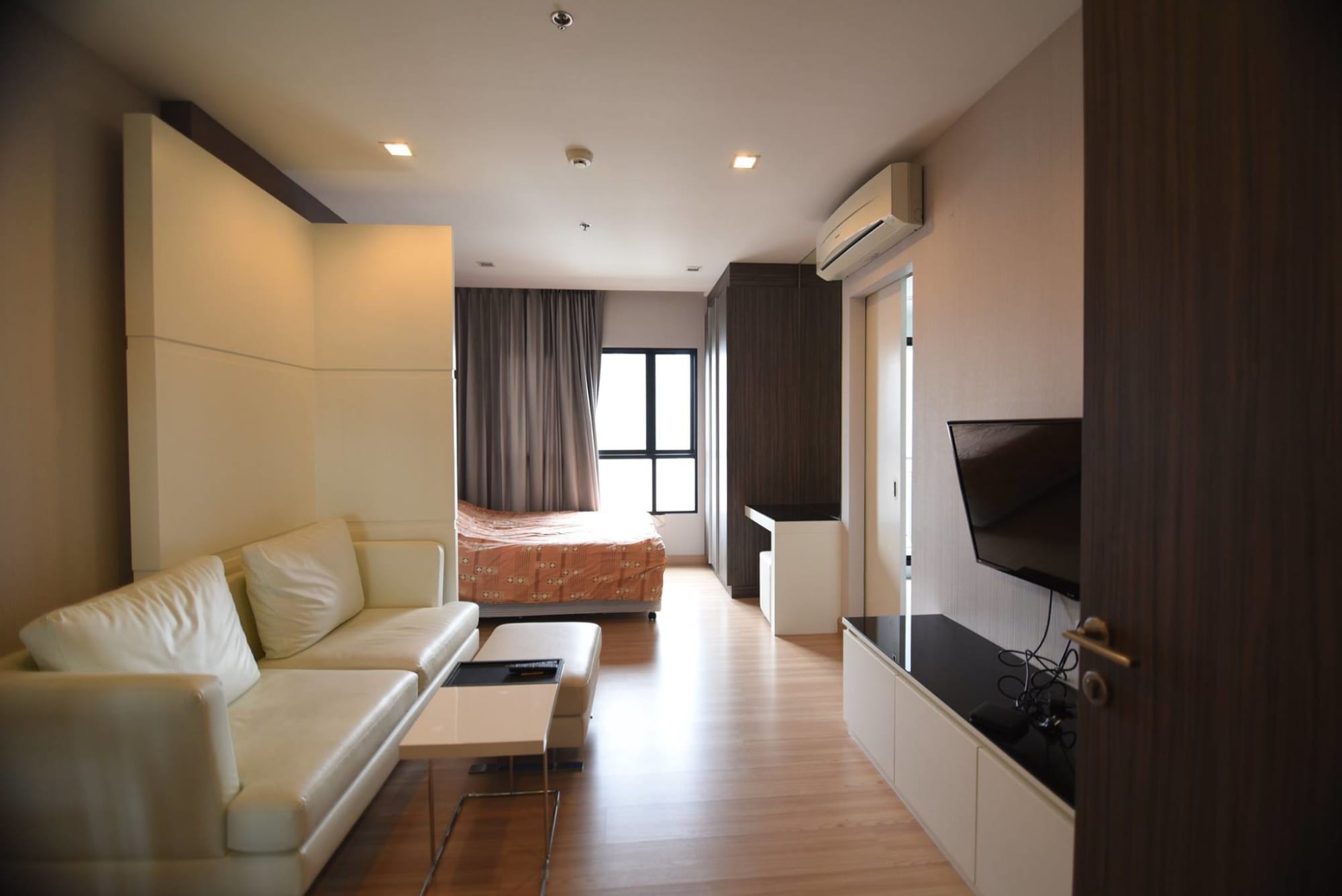 Urbano Absolute Sathon-Taksin