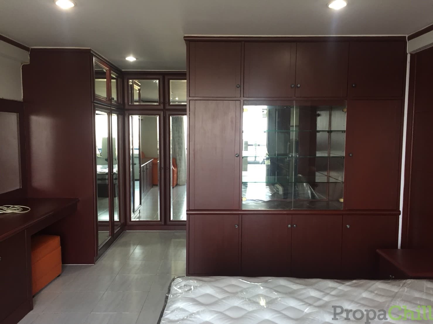 รีเจ้นท์ศรีนครินทร์ทาวเวอร์