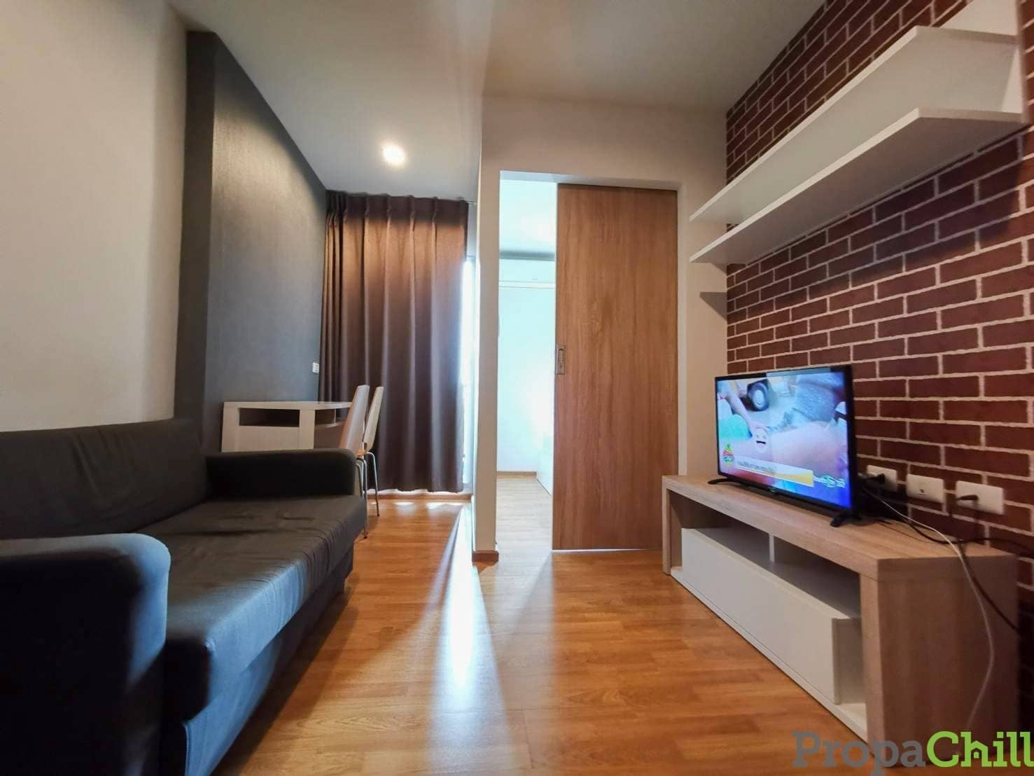 OKAS Sukhumvit 105 ชั้น 8 ห้องมุม