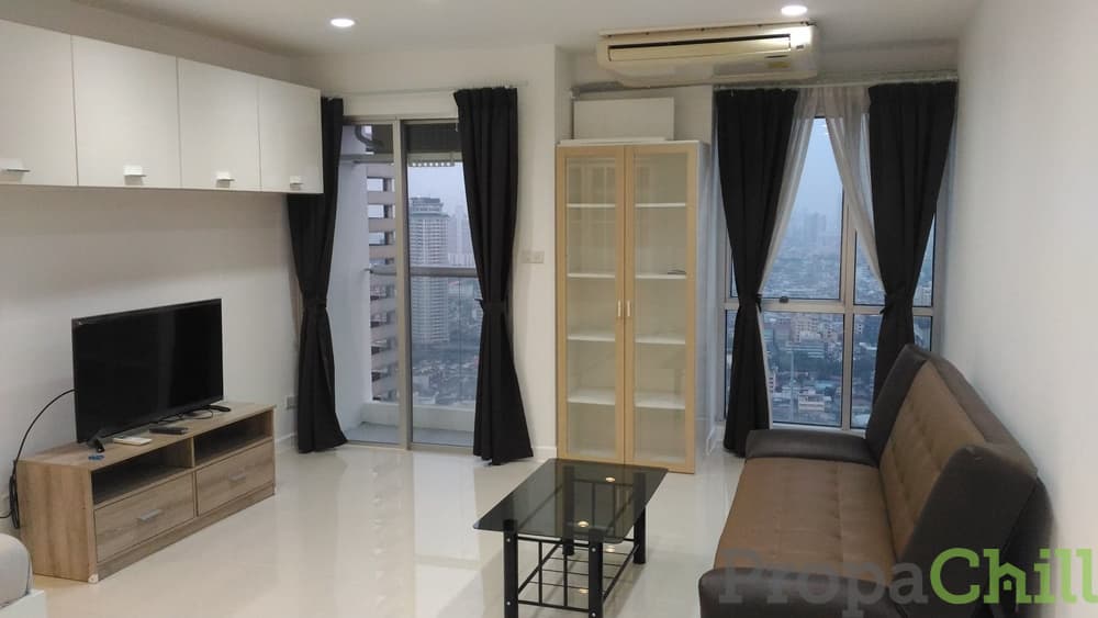 silom suite
