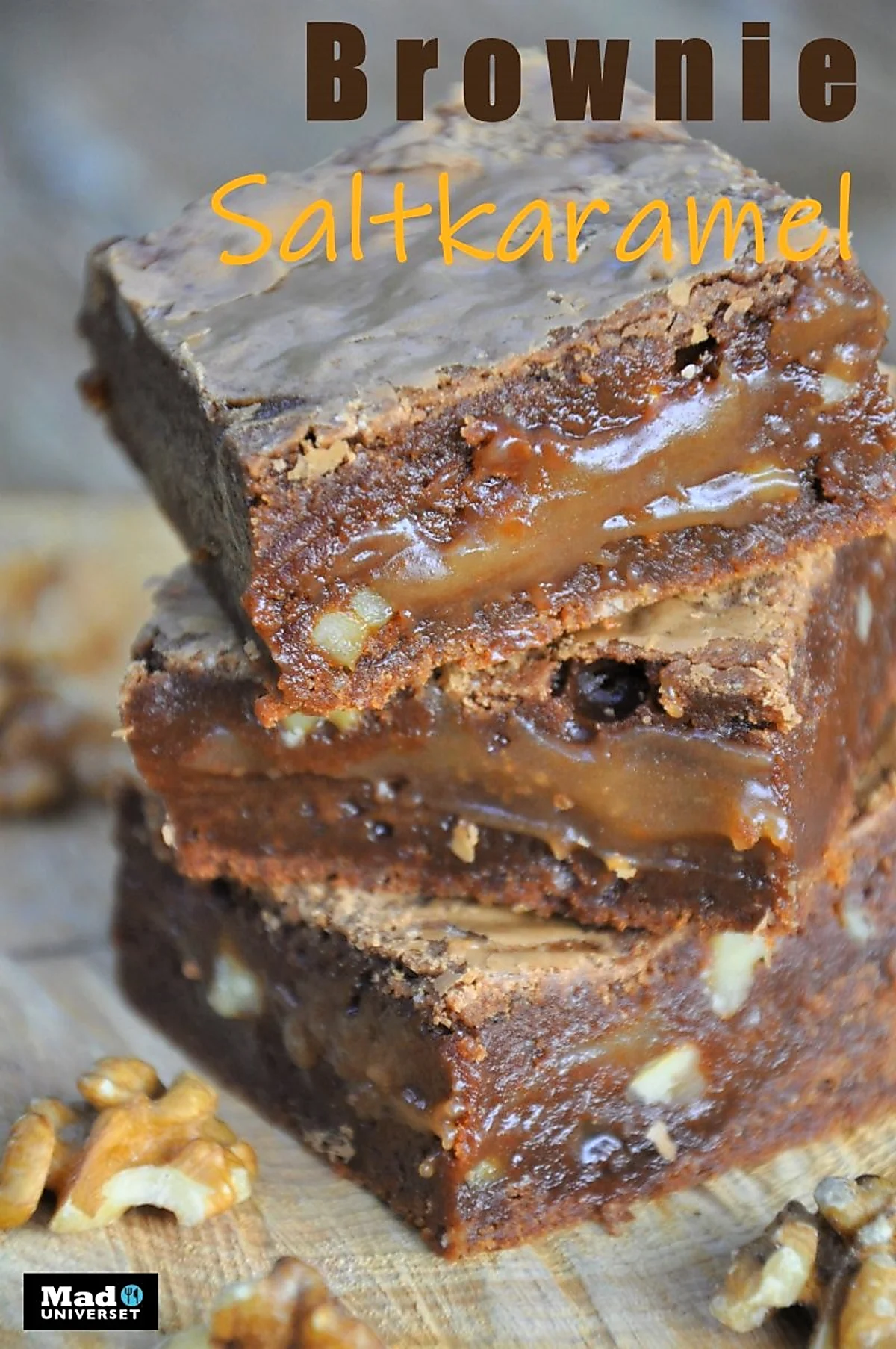 Brownie med saltkaramel midte Brownie med saltkaramel midte