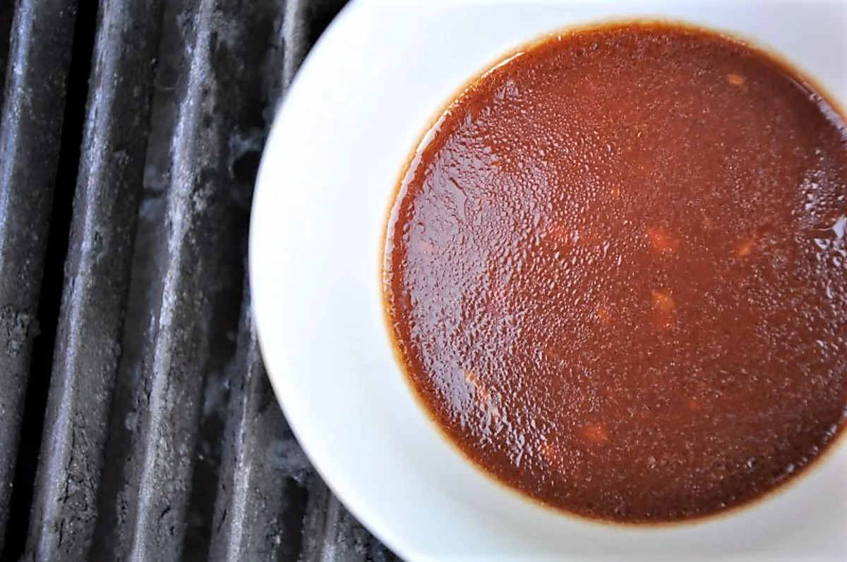Grillmarinade-verdens bedste- siger svoger:-) Grillmarinade-verdens bedste- siger svoger:-)