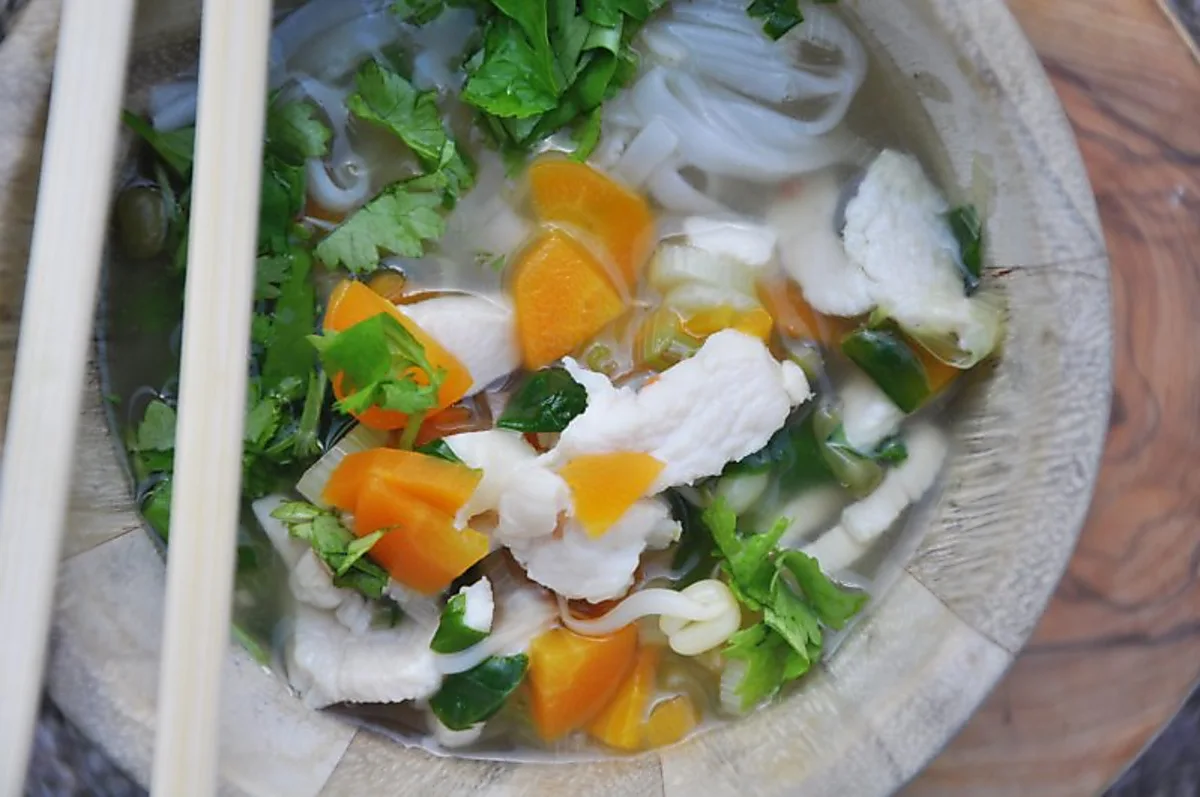 Nudelsuppe Nudelsuppe
