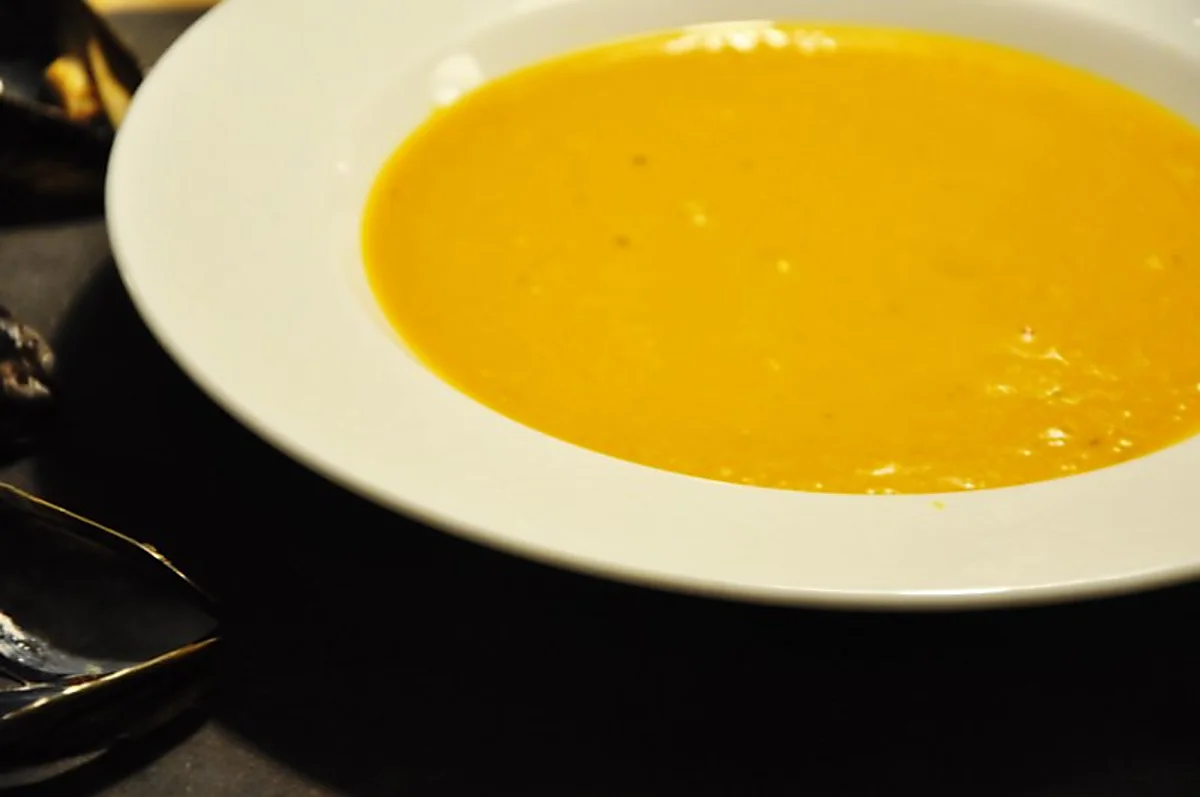 Fyldig skaldyrssuppe Fyldig skaldyrssuppe