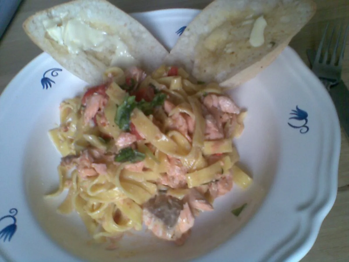 Frisk pasta med Laks Frisk pasta med Laks