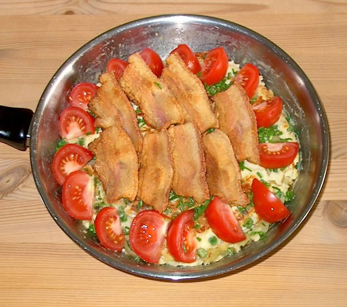 Frokostæggekage m. fyld.