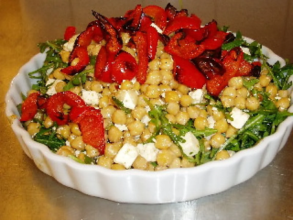 Kikærtesalat med feta