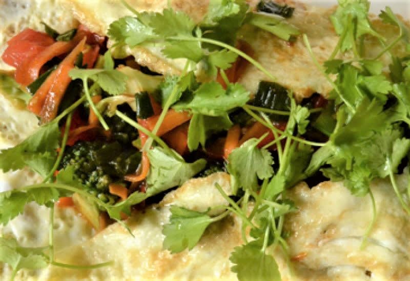 Thai omelet (Kai djieow) Thai omelet (Kai djieow)