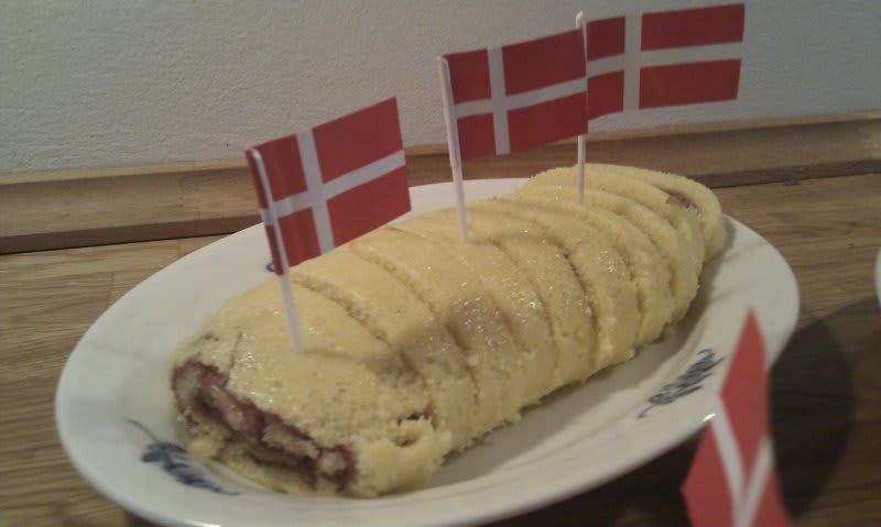 Super roulade eller lagkagebunde: Super roulade eller lagkagebunde: opskrift - Lækker hjemmelavet ret