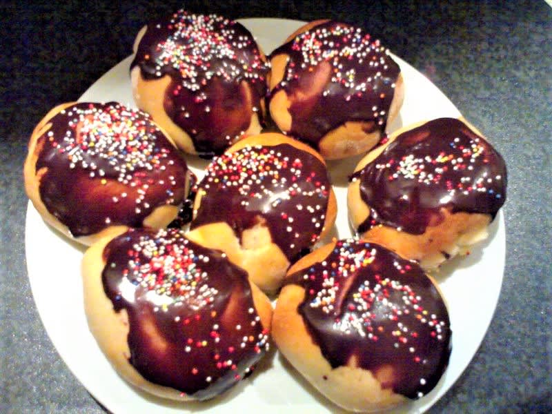 Fastelavnsboller m. creme opskrift - Lækker hjemmelavet ret