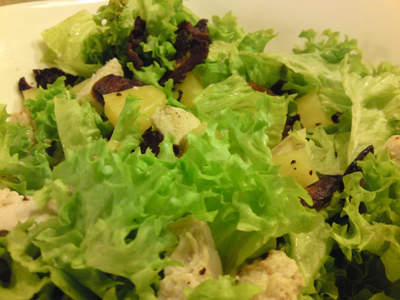 Kyllingesalat med cæsardressing opskrift - Lækker hjemmelavet ret