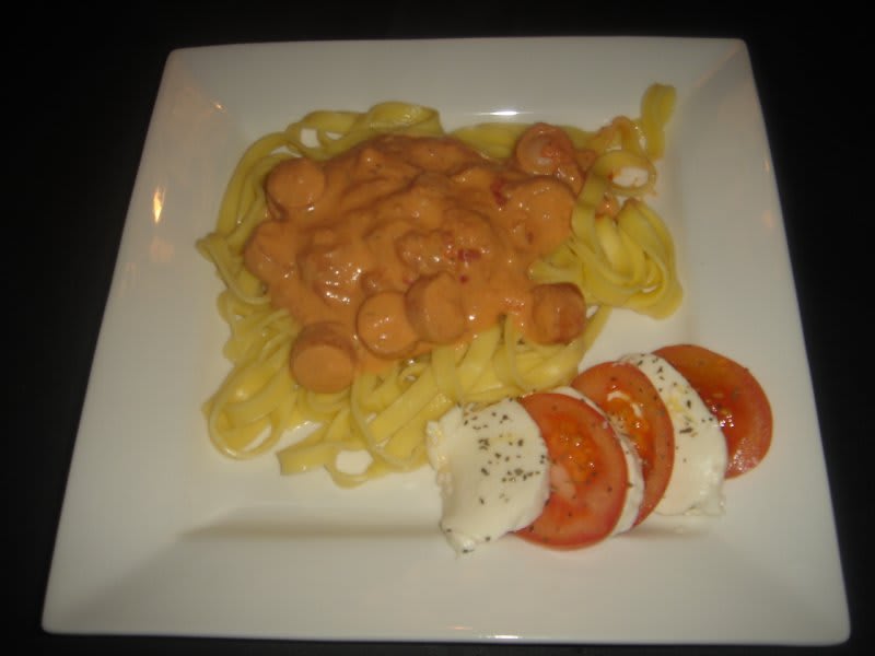 Pølsegryde med Pikantost