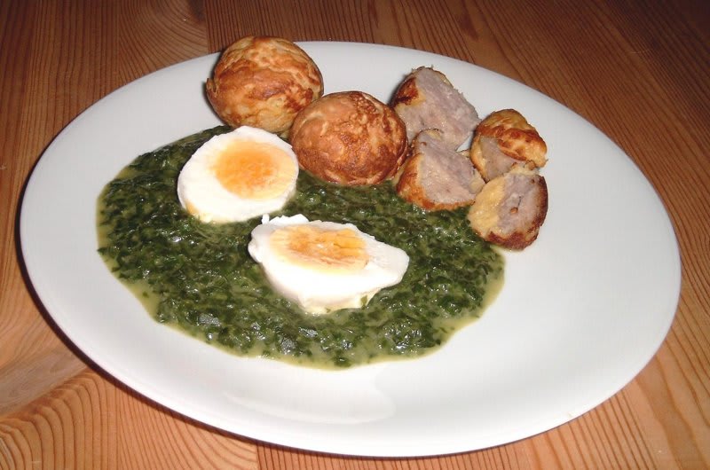 Indbagt medisterpølse Indbagt medisterpølse opskrift - Lækker hjemmelavet ret