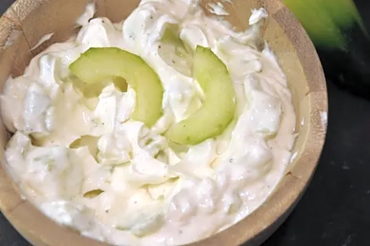 Tzatziki med græsk yoghurt