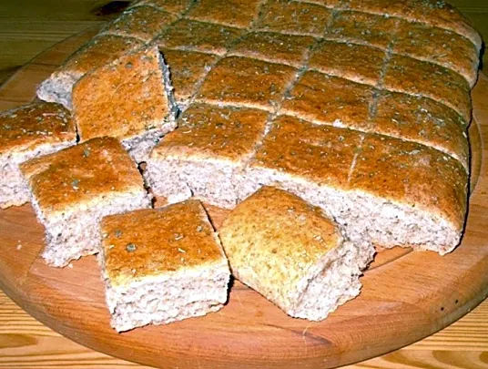 Grove oreganobrød.