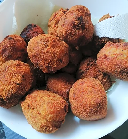 Tamilske cutlets, Tundeller