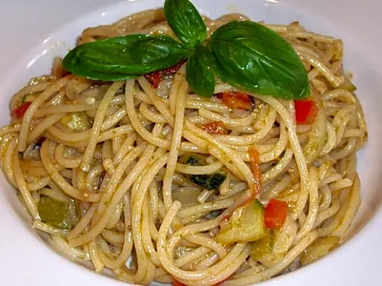Spaghetti pesto