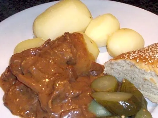 Svinemørbrad i flødesauce