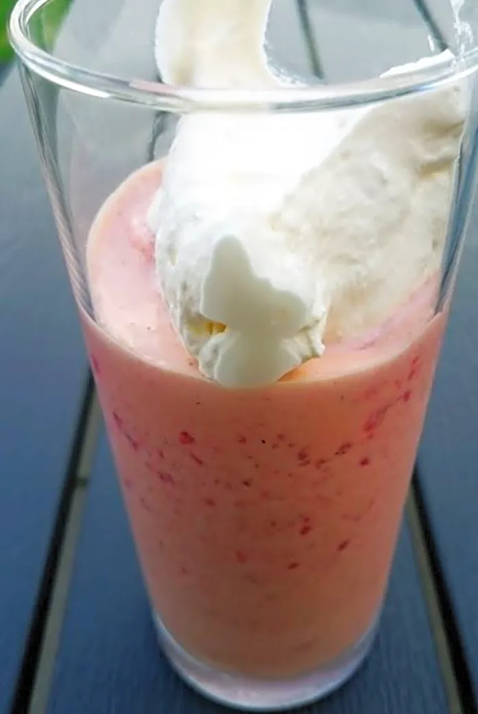 Jordbær milkshake deluxe