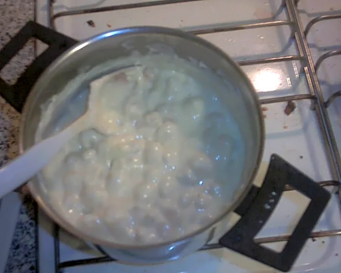 Løg i flødesauce