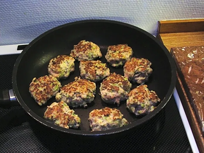 Broccolifrikadeller