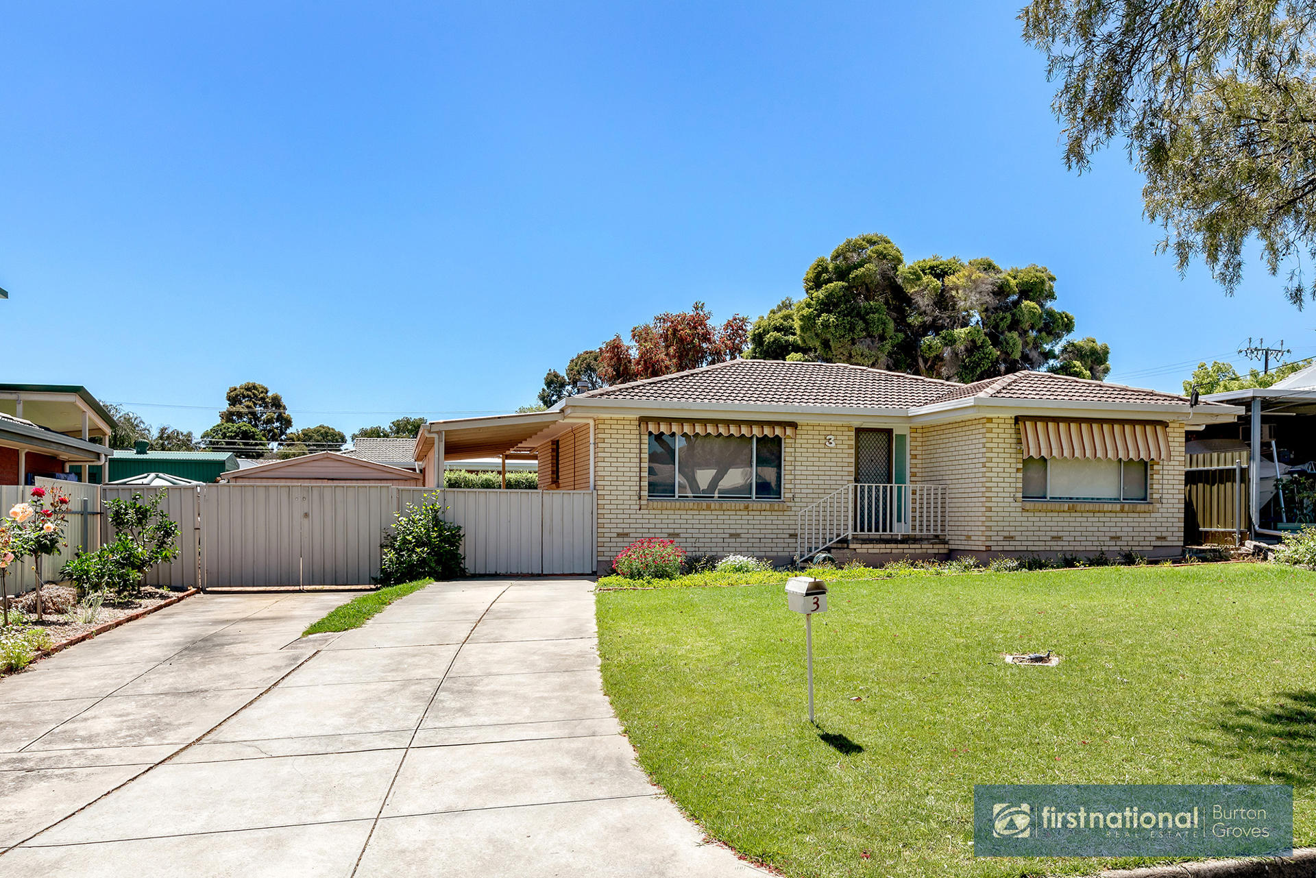 3 Merbien Avenue, Hope Valley