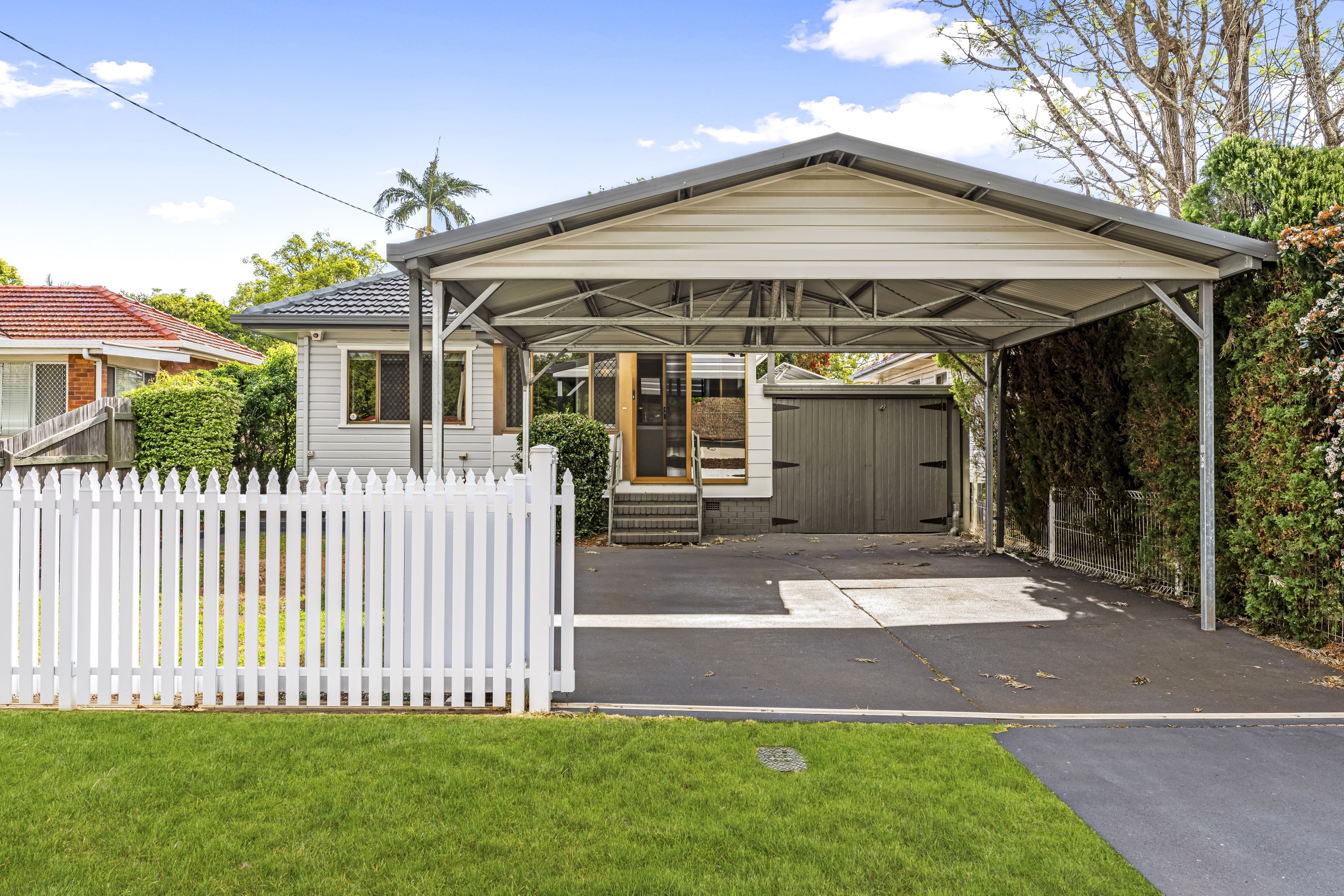 11 Goodwood Street, NEWTOWN