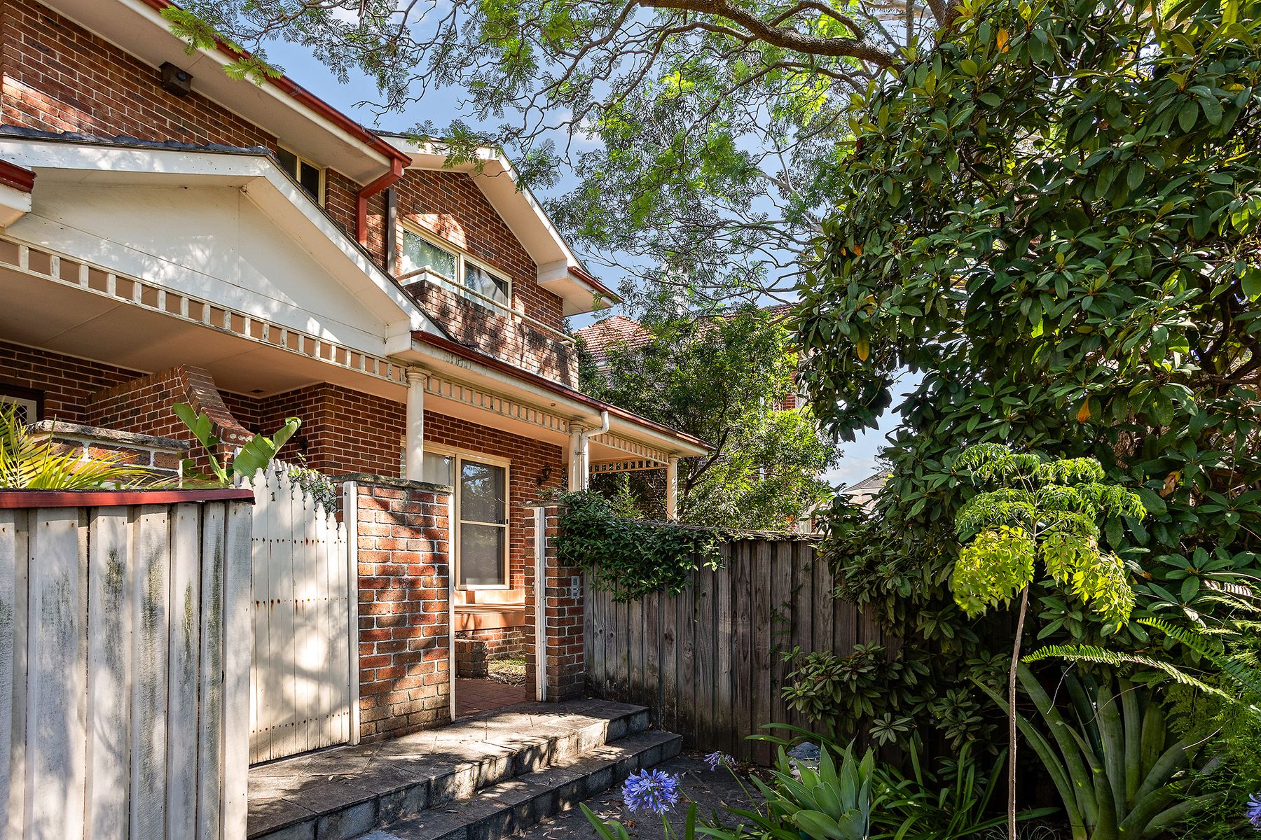 2/9 View Street, Chatswood
