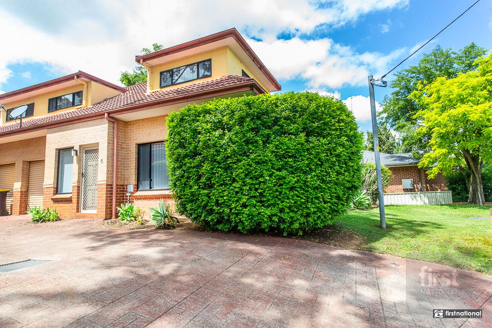 6/68 Castlereagh Street, PENRITH