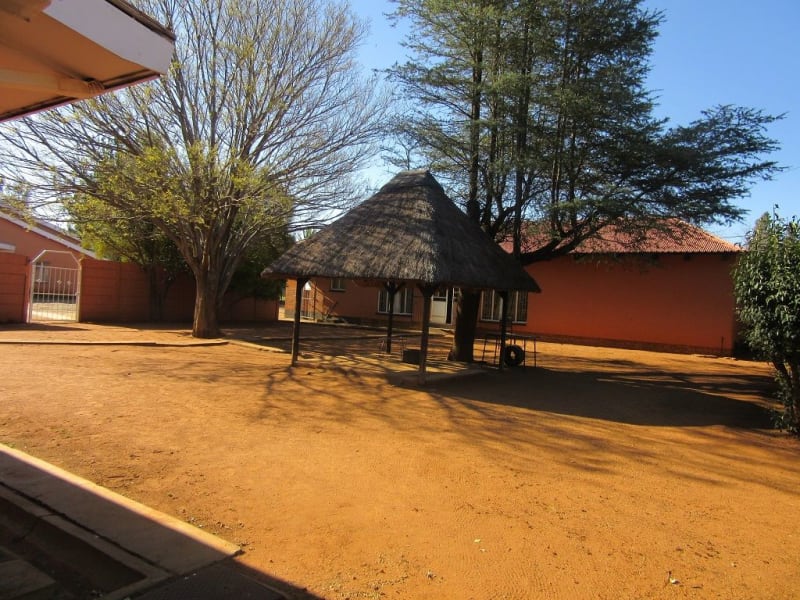 Build a Children's Playground in South Africa Missio