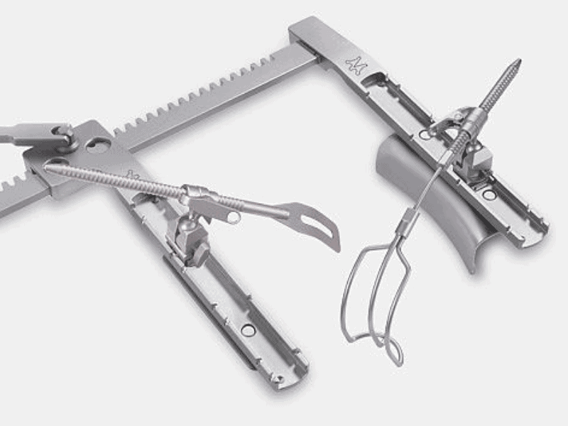 Morse Sternal Retractor