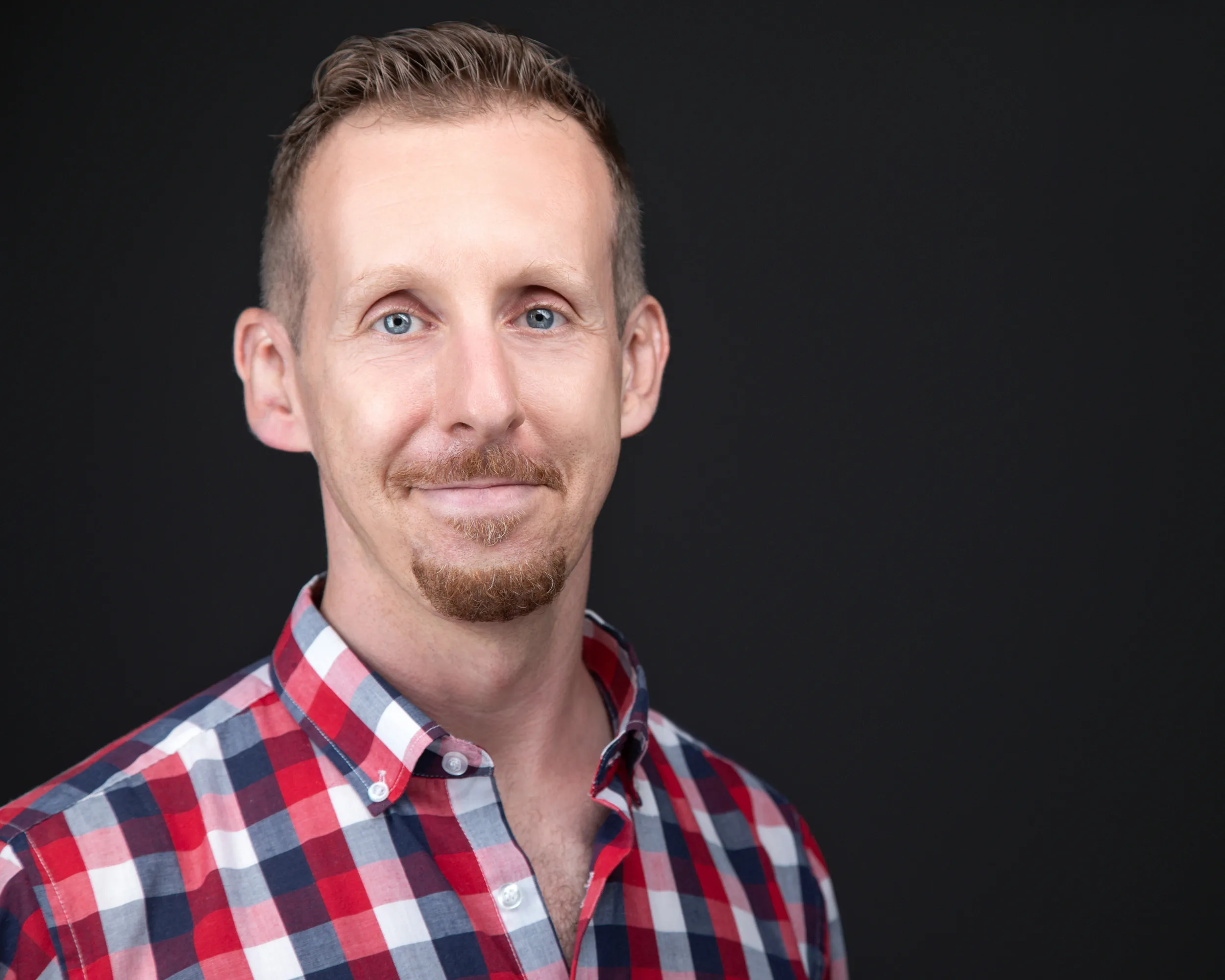 Headshot corporativo hombre Headshots corporativos Costa Rica hombre